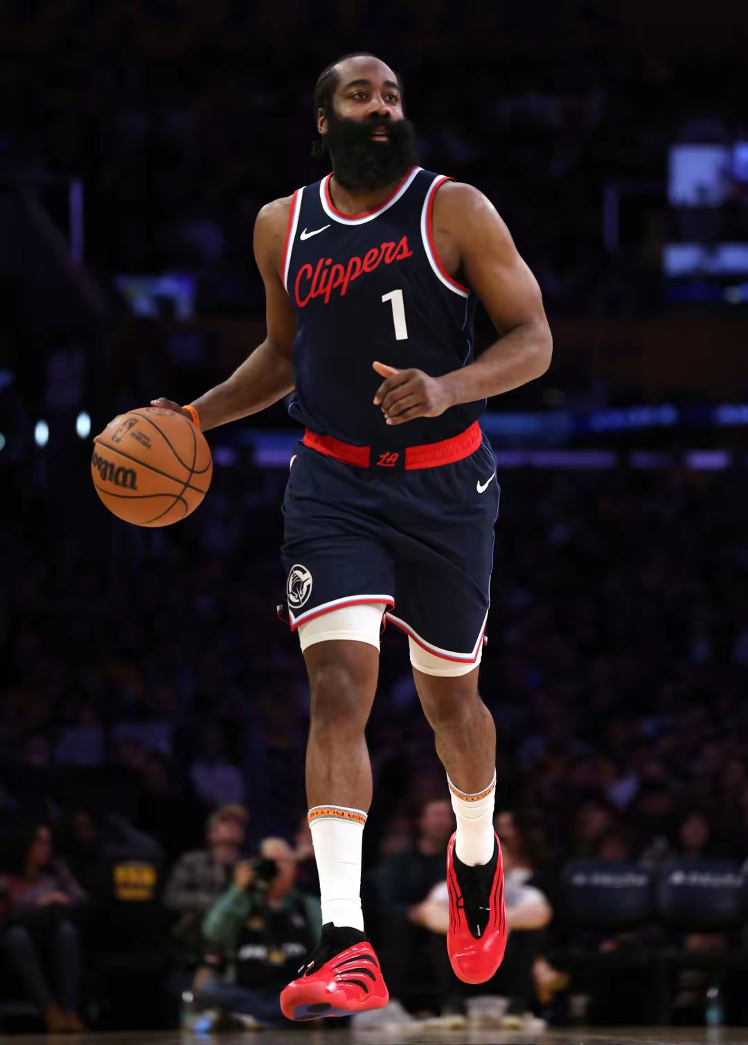 今晚突围战来临,沃尔夫斯堡围绕NBA常规赛队长鼓劲,目标明确,赛季目标并未改变的简单介绍 今晚突围战来临,沃尔夫斯堡围绕NBA常规赛队长鼓劲,目标明确,赛季目标并未改变的简单介绍